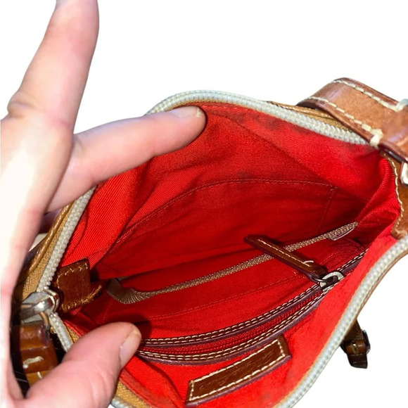 Dooney & Bourke caramel brown pebbled leather Dillon lettercarrier crossbody bag - Picture 8 of 15